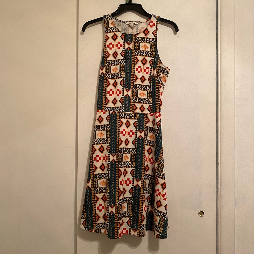 H&M Chic Women’s Size Small Multicolor Geometric Midi Spring/Festive Dress